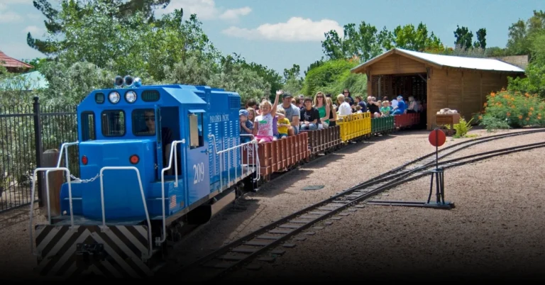 15+ Top Spots Near Camelback Mountain