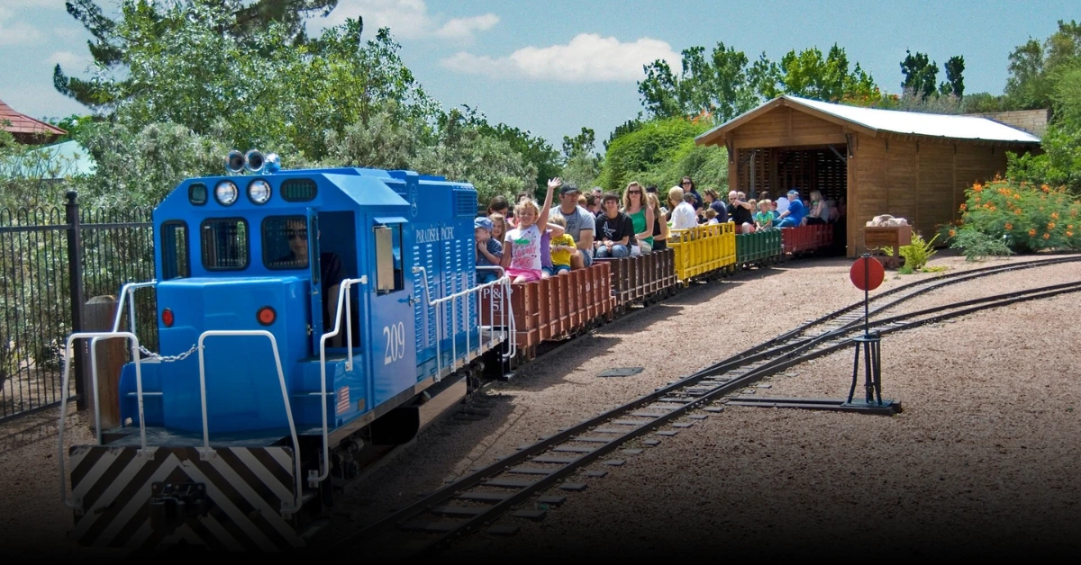 15 Top Spots Near Camelback Mountain