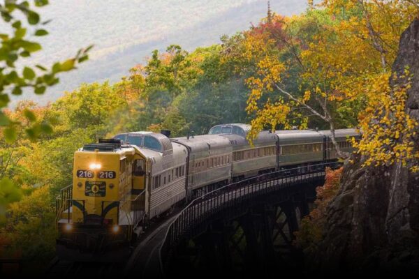 4 Best Vermont Train Rides for Fall Foliage 2025 4 Best Vermont Train Rides for Fall Foliage 2025