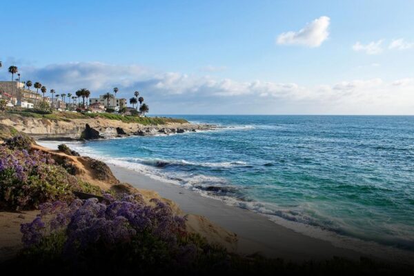 7 Best Beach Destinations in the US to Visit This August (2025) 7 Best Beach Destinations in the US to Visit This August (2025)