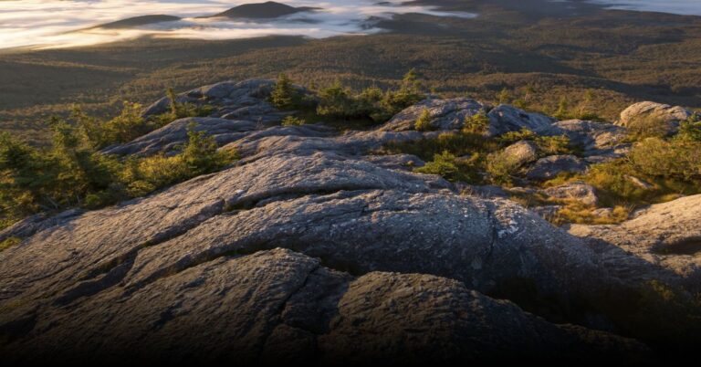 7 Best Hiking Trails in Vermont to Explore This September