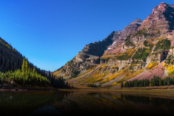 Best Colorado Hikes in September for Stunning Fall Colors 8 Best Colorado Hikes in September for Stunning Fall Colors