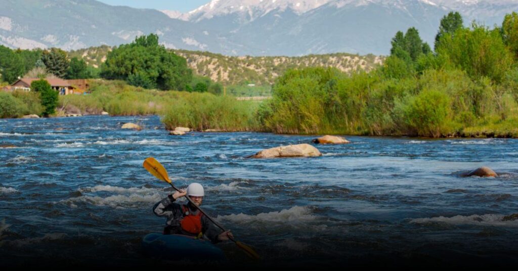 Arkansas River (Buena Vista to Salida stretch) kayaking