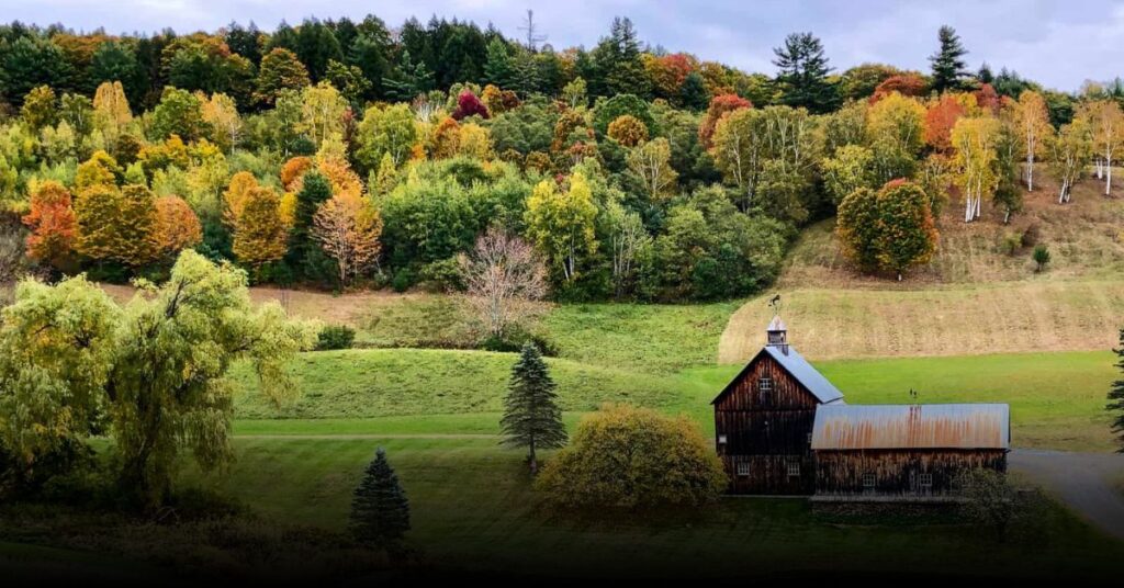 Woodstock vermont fall foliage 2025