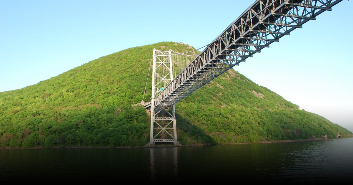 10 Best Fall Foliage Hikes in New York for 2025