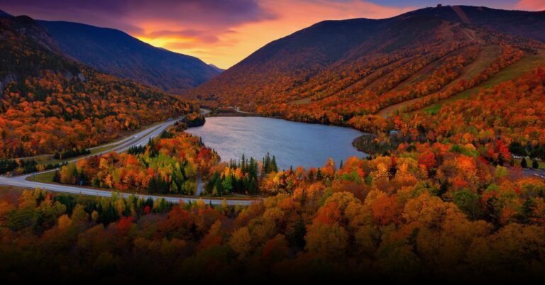 10 Best Vermont Fall Hikes For 2025