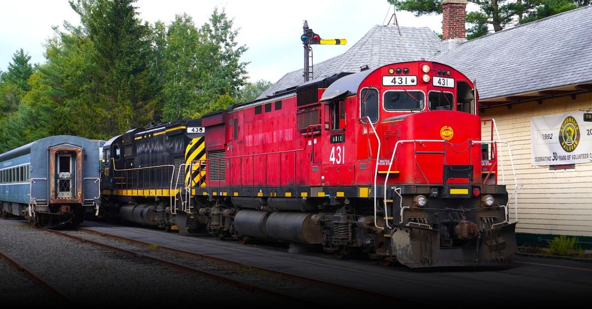 9 Best Adirondack Scenic Train Rides 2025