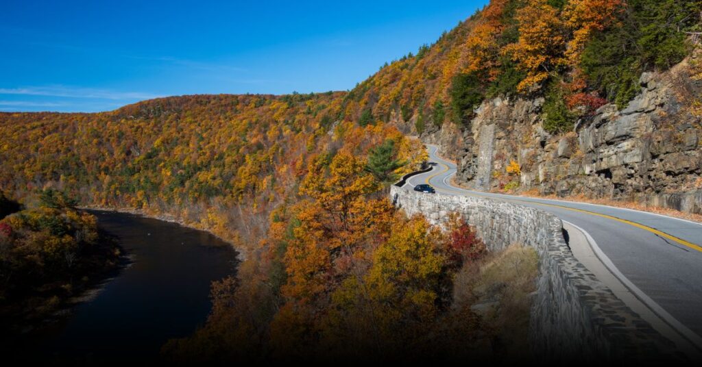 Upper Delaware Scenic Byway (Route 97)