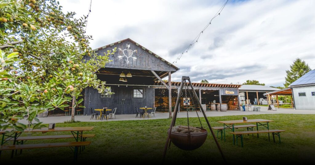 Westwind Orchard Cidery (Accord)