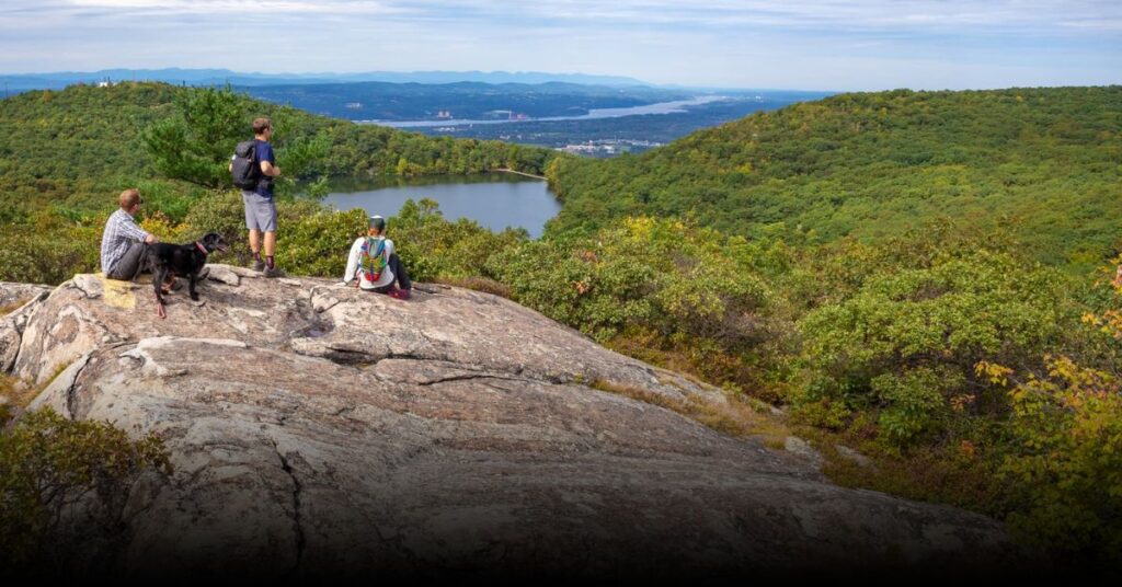 mount beacon trail